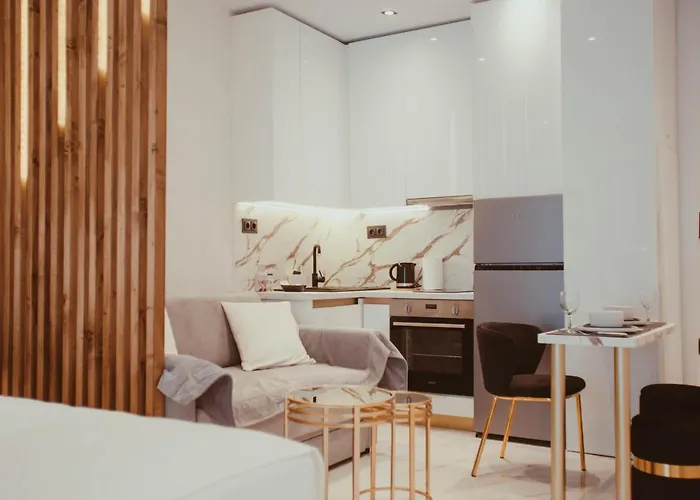 Aelia - Luxury Central Suite